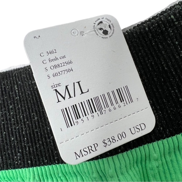 Free People Movement Shorts in Cut Grass size Medium/Large - Picture 8 of 8